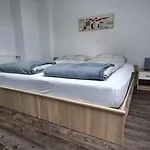 Hisa Bizjak קראנז'